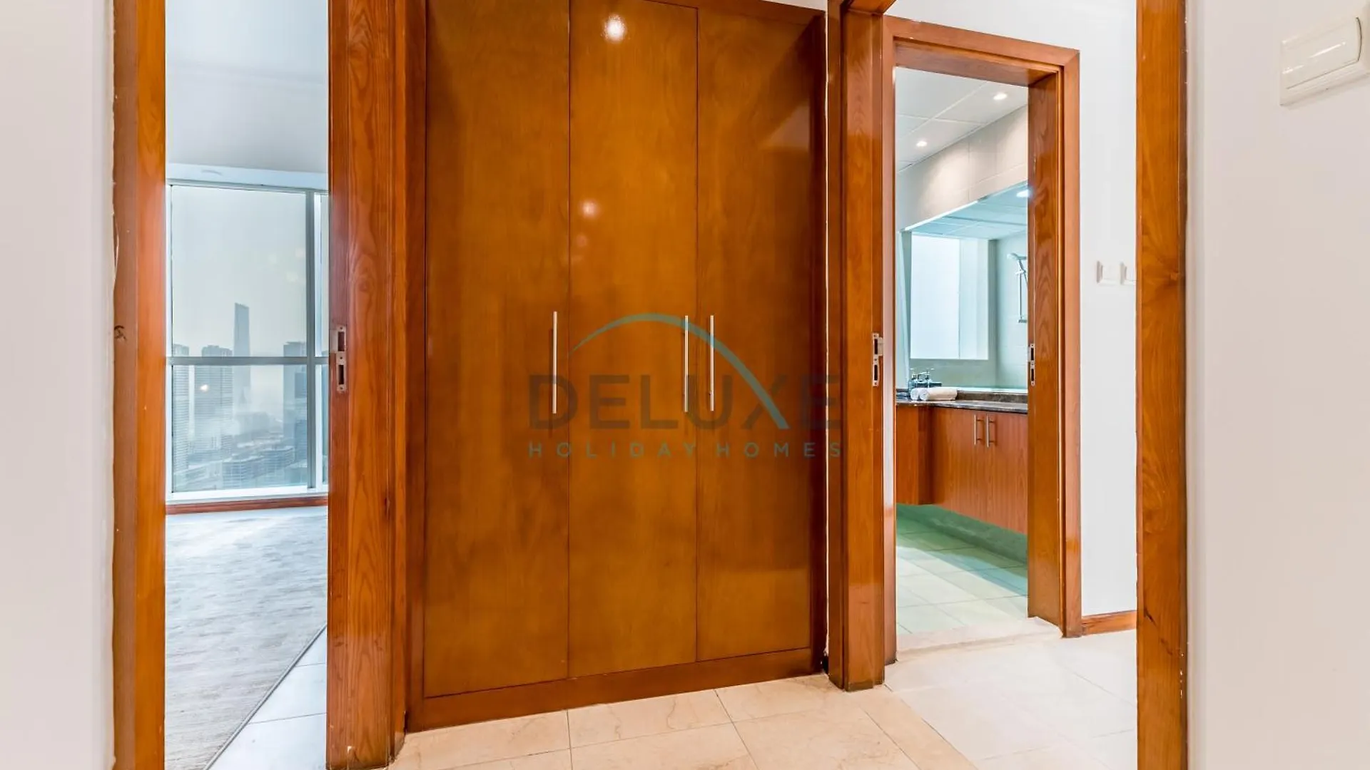 Apartment Stunning 2Br With Assistant Room In Mag 214, Jumeirah Lake Towers By Deluxe Holiday Homes Dubai