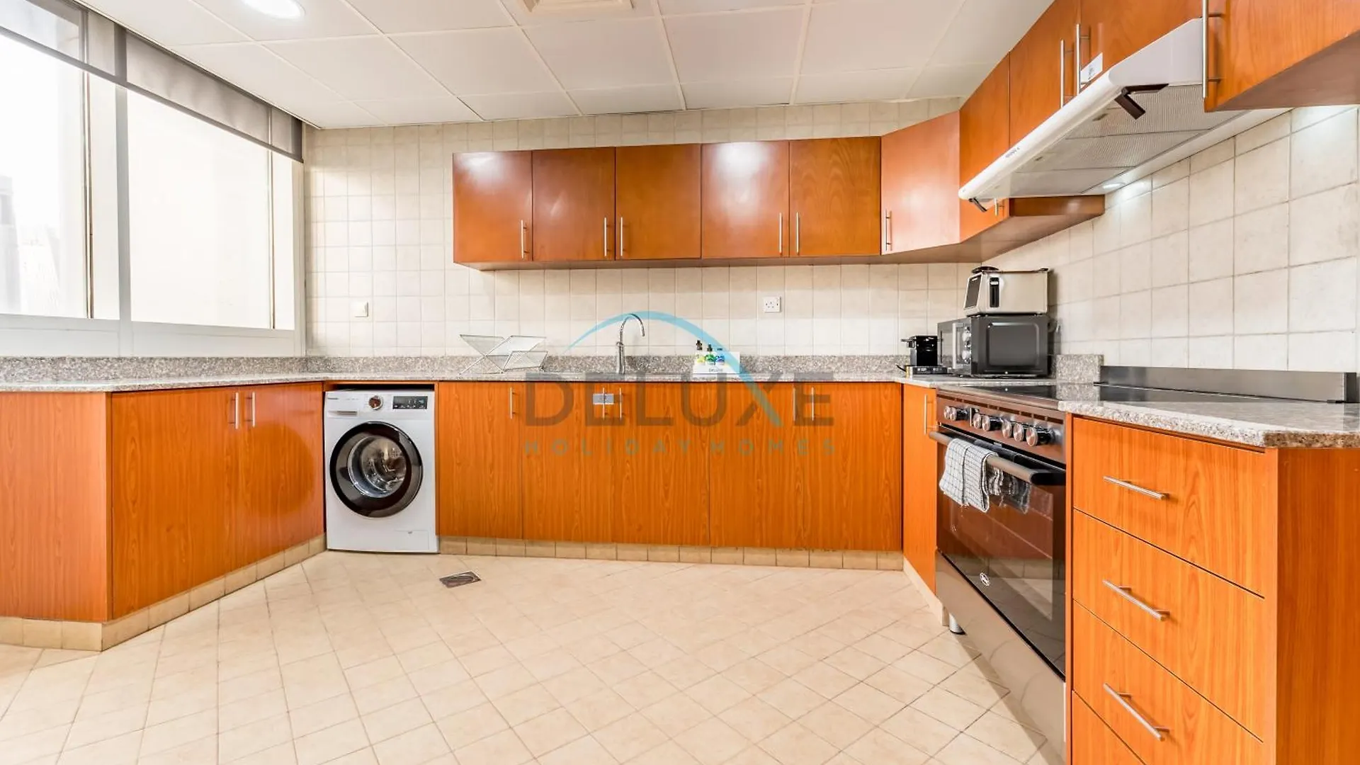 Stunning 2Br With Assistant Room In Mag 214, Jumeirah Lake Towers By Deluxe Holiday Homes Dubai 0*,