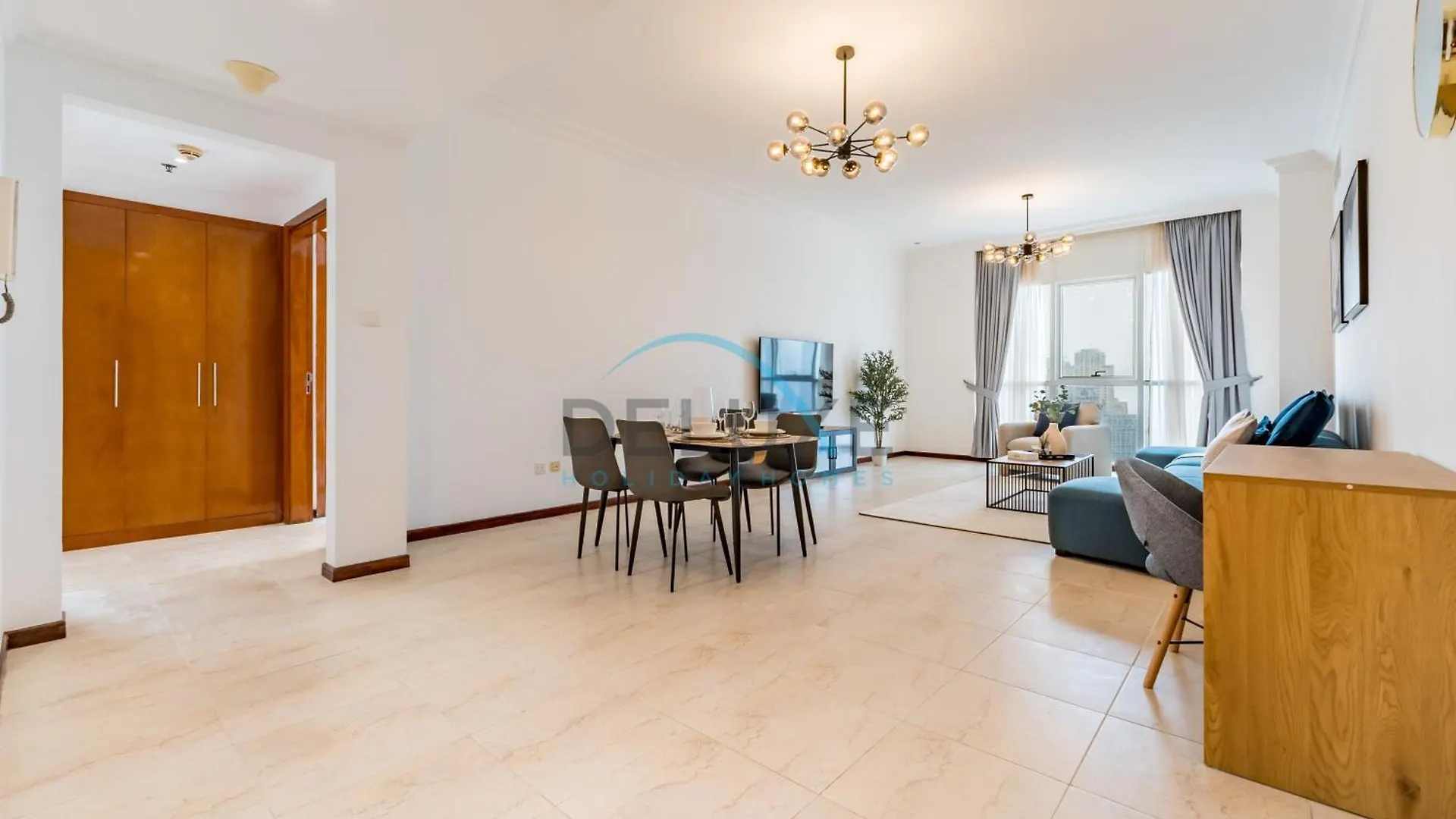 Stunning 2Br With Assistant Room In Mag 214, Jumeirah Lake Towers By Deluxe Holiday Homes Dubai