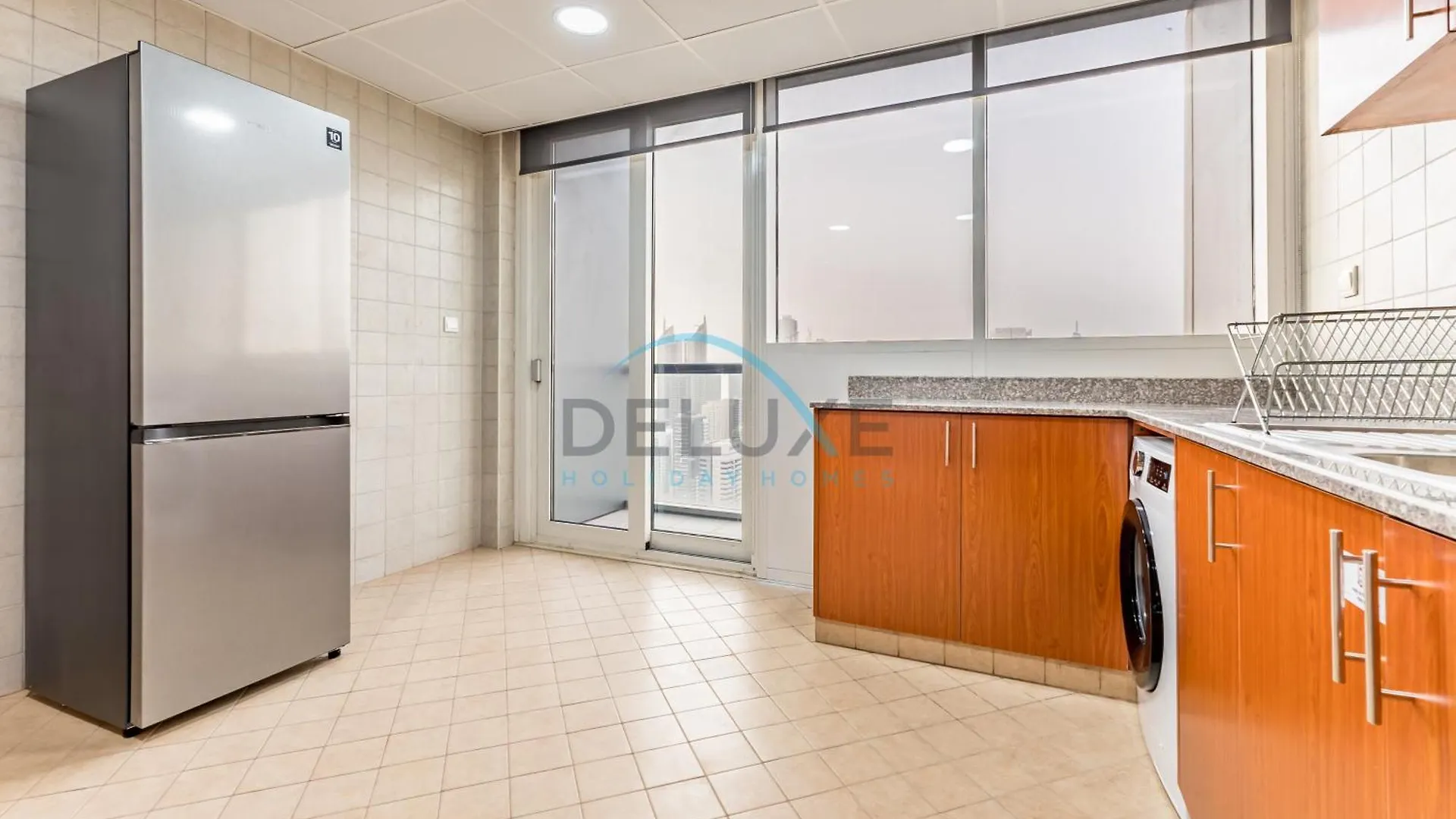 Apartment Stunning 2Br With Assistant Room In Mag 214, Jumeirah Lake Towers By Deluxe Holiday Homes Dubai
