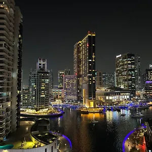 Хостел Living Jbr, Дубай