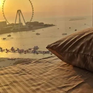 1 World Property, Jbr, Award Winning Hostel, Coliving, Near Metro Hostal